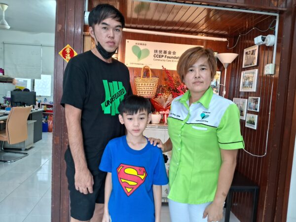 An 8-year-old boy with heart disease urgently needs to raise RM60K for surgery/8岁心疾男童急需筹6万手术费