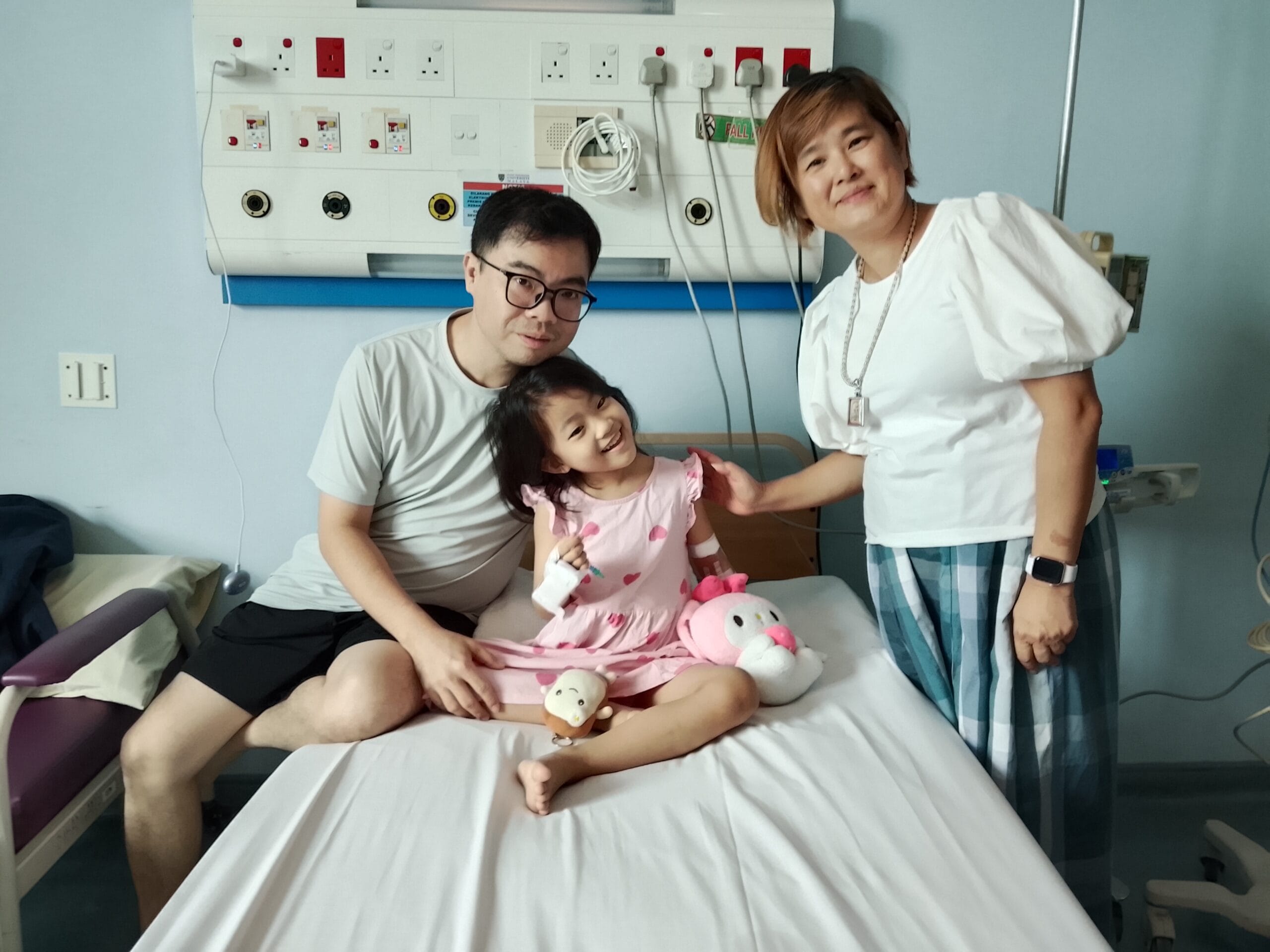 A 5-year-old girl in Sibu urgently needs RM450K to travel to Taiwan for a liver transplant to save her life - Image 2