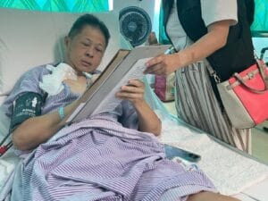 A diabetic patient urgently needs to raise funds for dialysis